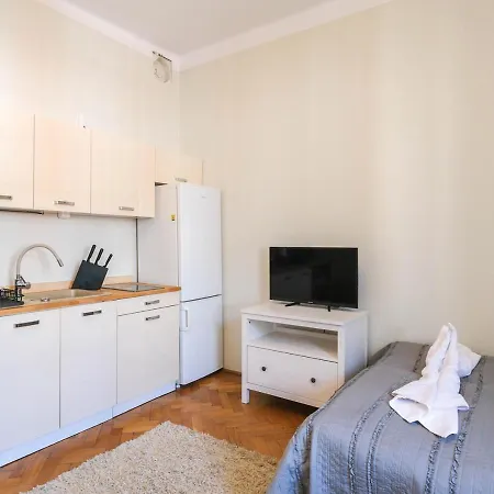 Apartment Arianska No 22 Old City 3 Min Railway Krakow